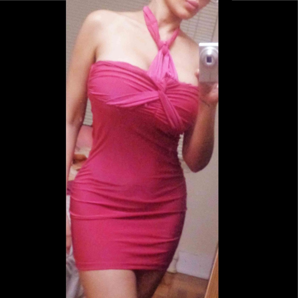 Pink Bodycon Knot Halter Mini Dress